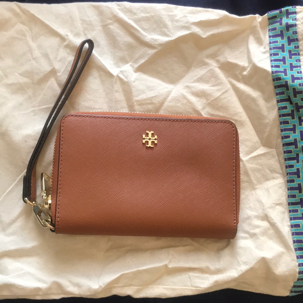Tory Burch wallet